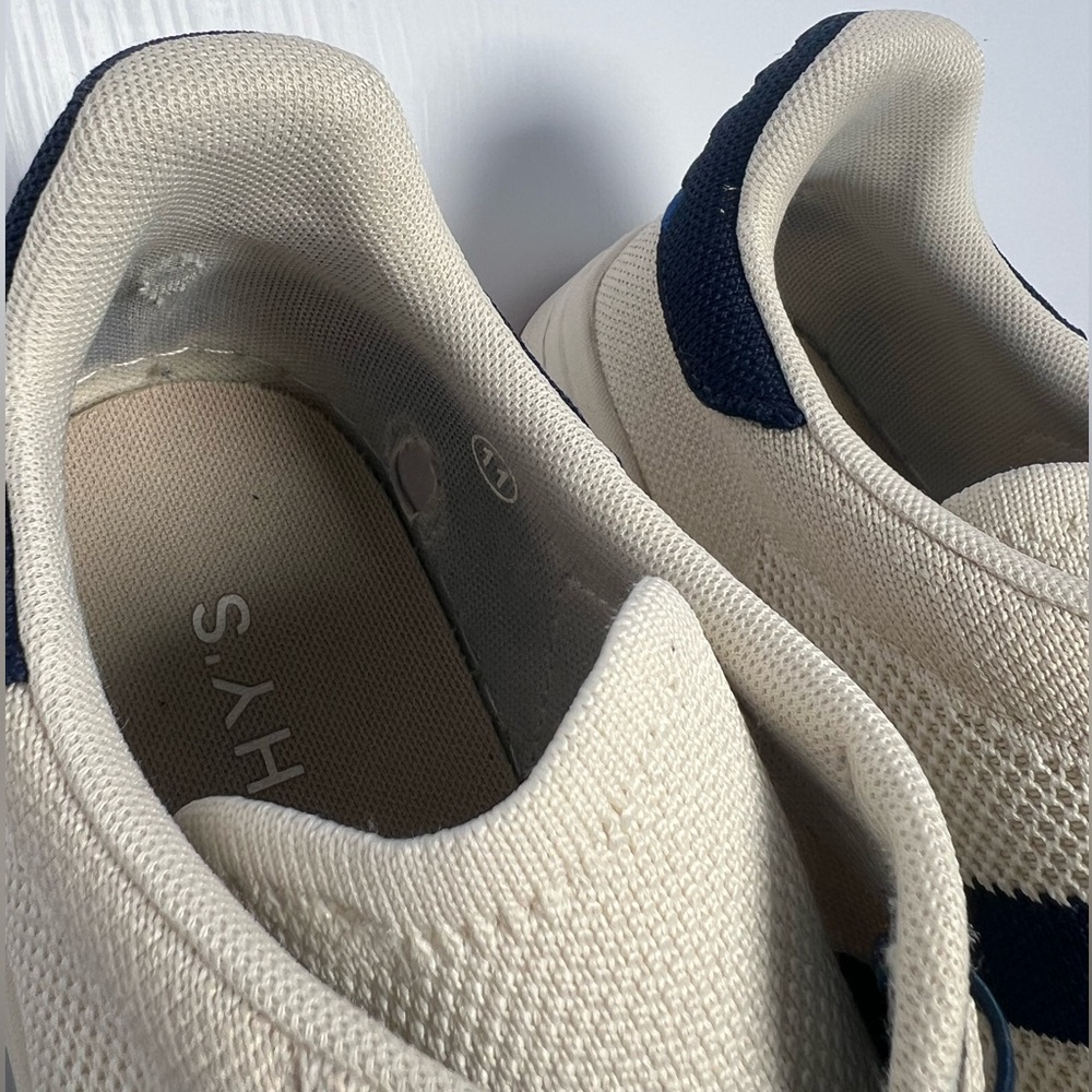 Men’s court sneaker | Rothys - Picture 4 of 5